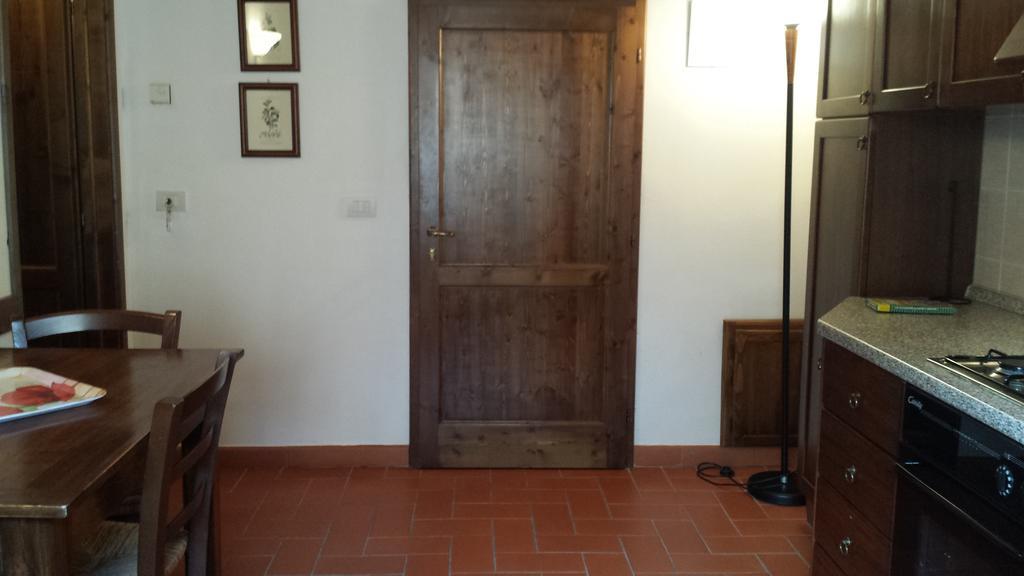 Agriturismo Castello Di Querceto Lucolena in Chianti Pokój zdjęcie